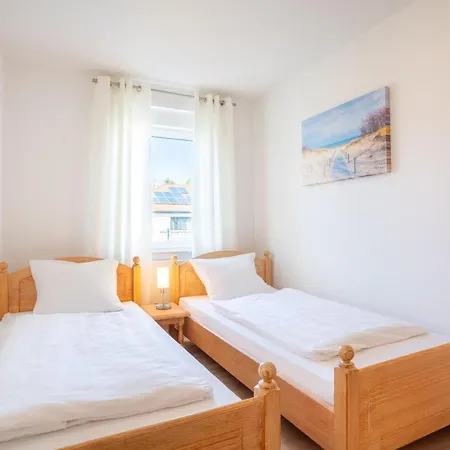 Stern Strandstrasse Apartament